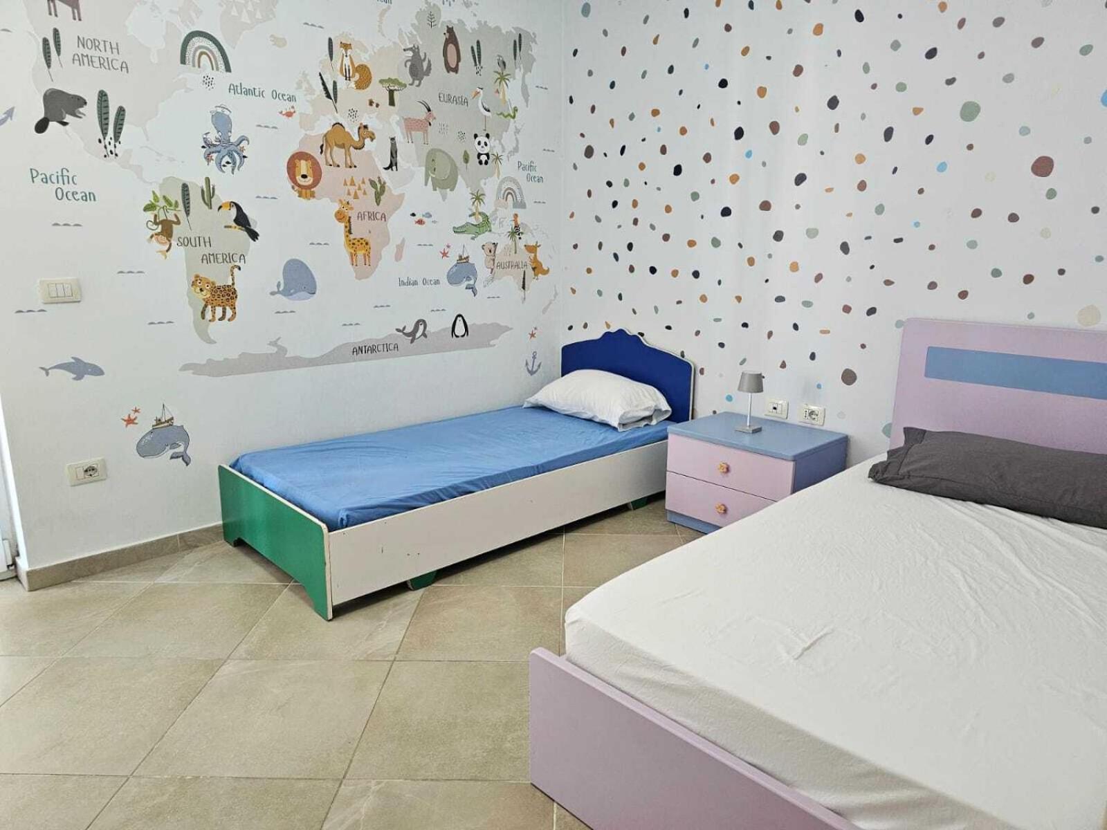 Diem Apartment Near Pazari I Ri Тирана Экстерьер фото
